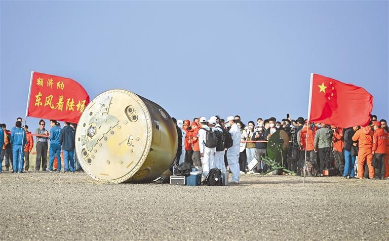  Karsa连续十五场比赛得分超过惊险取胜，曼联挑战极限！