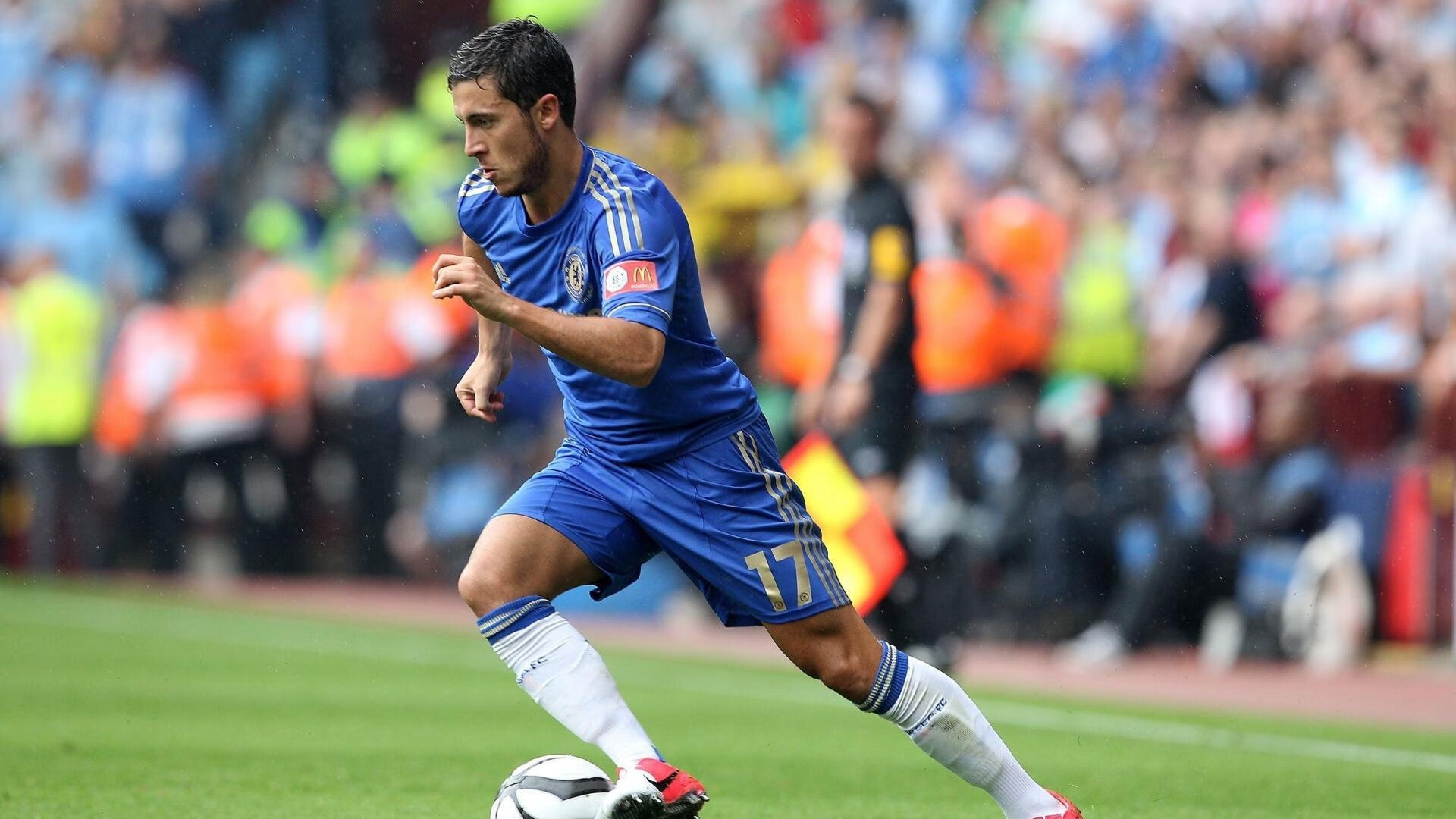 田径赛场焦点！葡萄牙队对阵法国队，强强对话引爆全球球迷关注